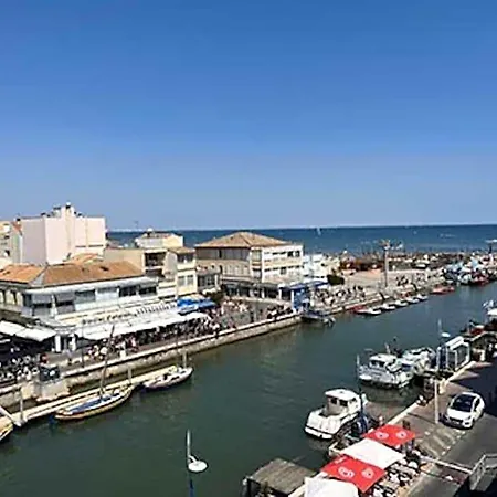 Panorama 4*